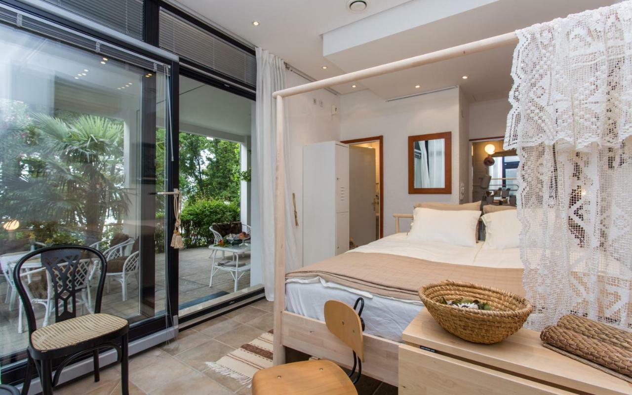 Studio Apartman Mija 2A **** Малинска Экстерьер фото
